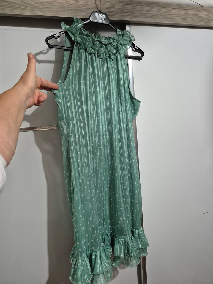 Yeşil puantiyeli Parlak Pileli kısa Bohem Elbise - Görsel 4