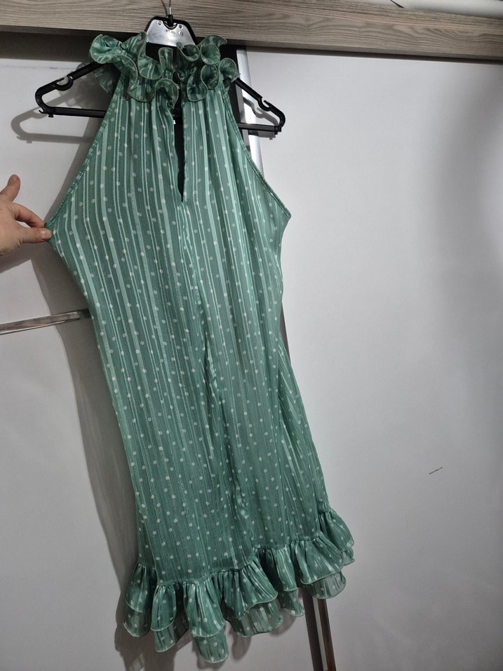 Yeşil puantiyeli Parlak Pileli kısa Bohem Elbise - Görsel 2