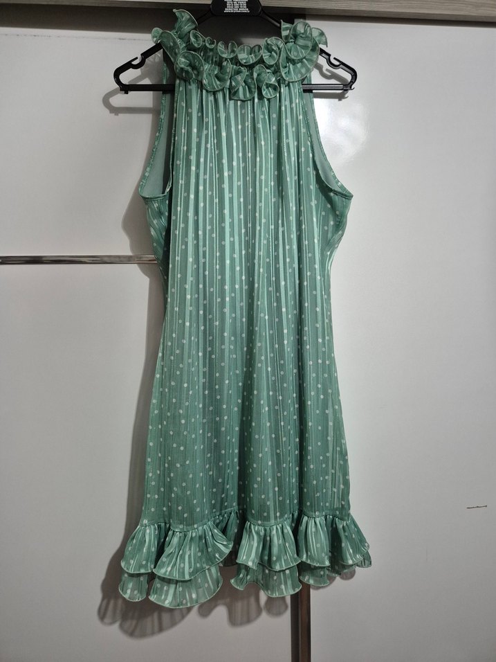 Yeşil puantiyeli Parlak Pileli kısa Bohem Elbise - Görsel 5