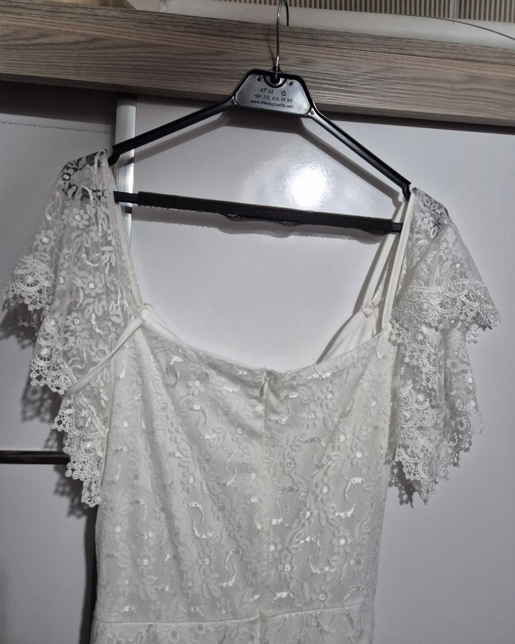 Dantel Detaylı V Yaka A Kesim Gelinlik - Görsel 5