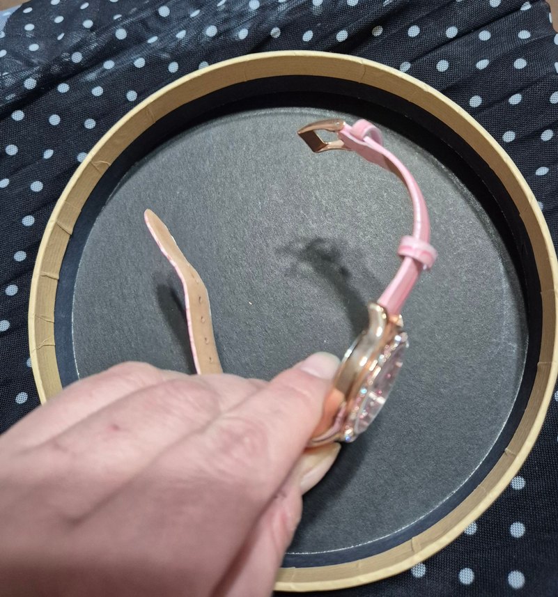 Pembe Kayışlı Kadın Kol Saati - Görsel 4