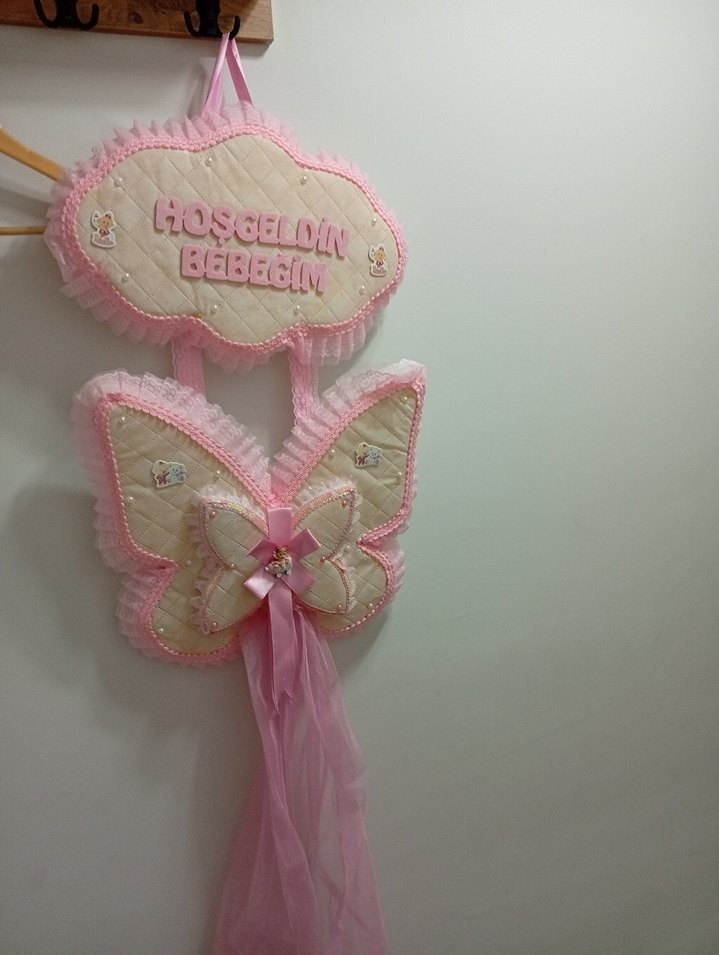 Pembe Nakışlı Bebek Odası Duvar Süsü ve Tül Kanopi - Görsel 2