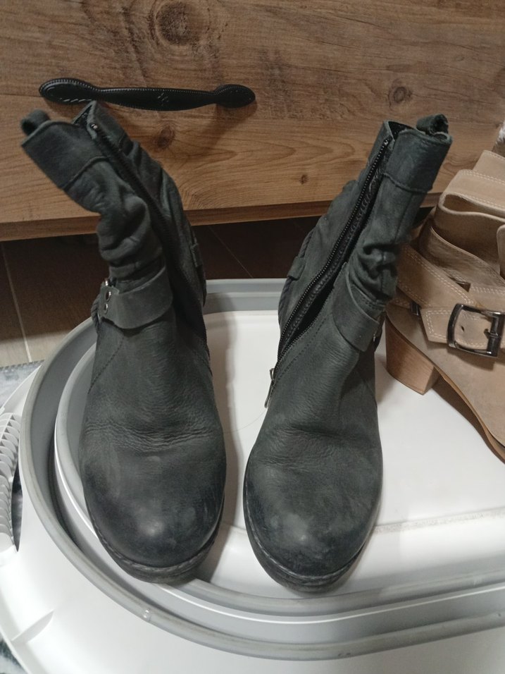 Tokalı Siyah Deri Biker Bot - Görsel 2