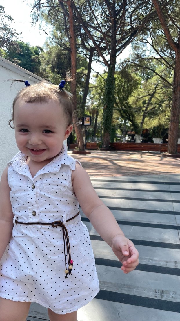 Kız Çocuk Beyaz Puantiyeli Kolsuz gömlek Elbise - Görsel 3