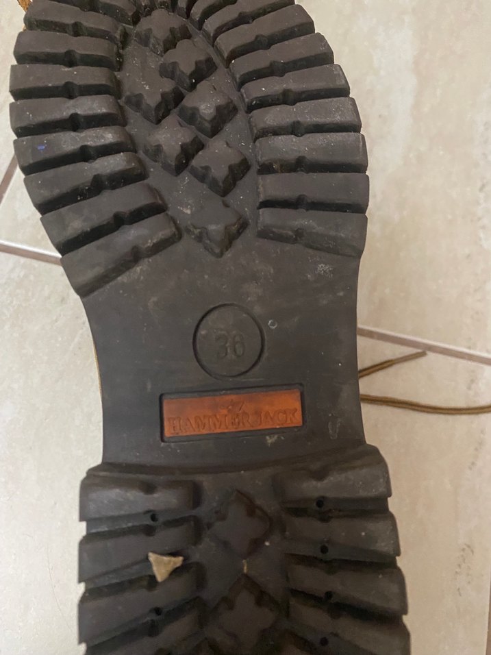 Kahverengi Süet Kadın Botlar - Görsel 3