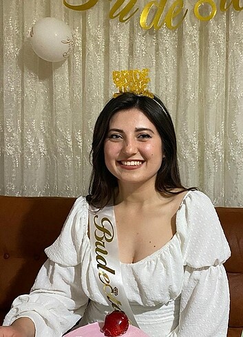 40 Beden beyaz Renk Beyaz elbise