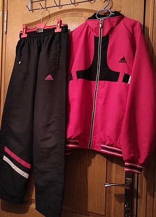 Adidas Muadili Kadın Eşofman Takımı