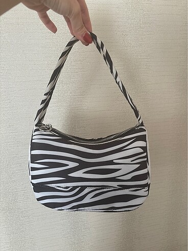  Beden siyah Renk zebra el,kol çantası