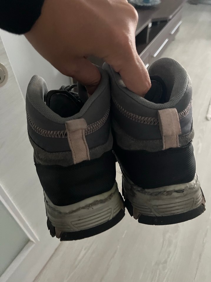 Gri Bağcıklı  Spor Botu - Görsel 3