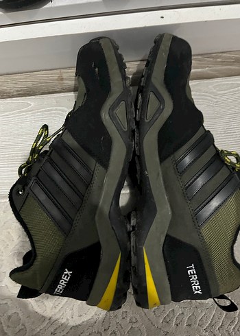 Adidas Yeşil Yılan Desenli Adidas Outdoor Ayakkabı