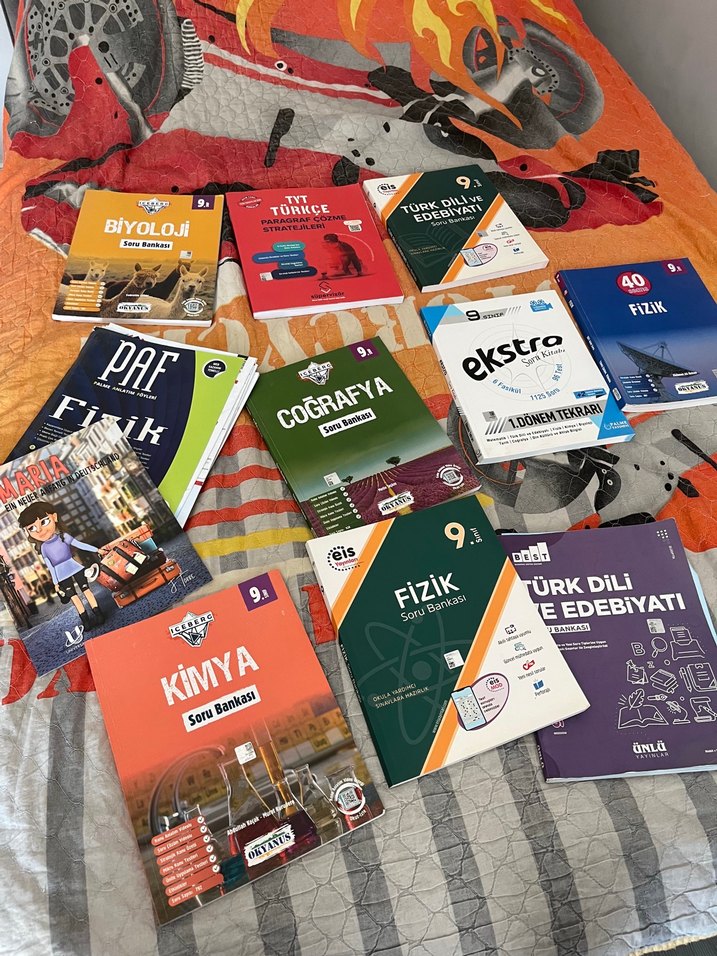 9. Sınıf Soru Bankası Fizik kimya edebiyat matematik - Görsel 2
