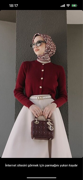 Dior eşarp