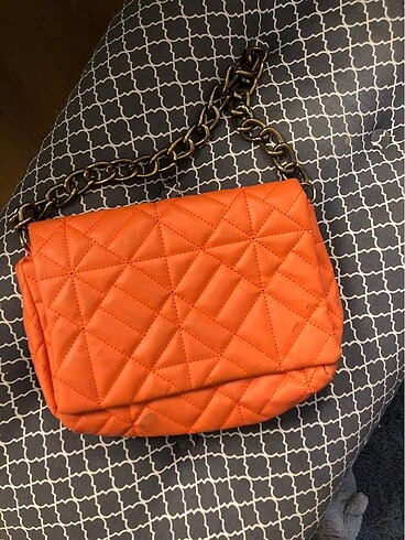  Beden turuncu Renk Zara muadili çanta