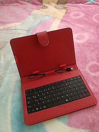 Tablet kılıfı
