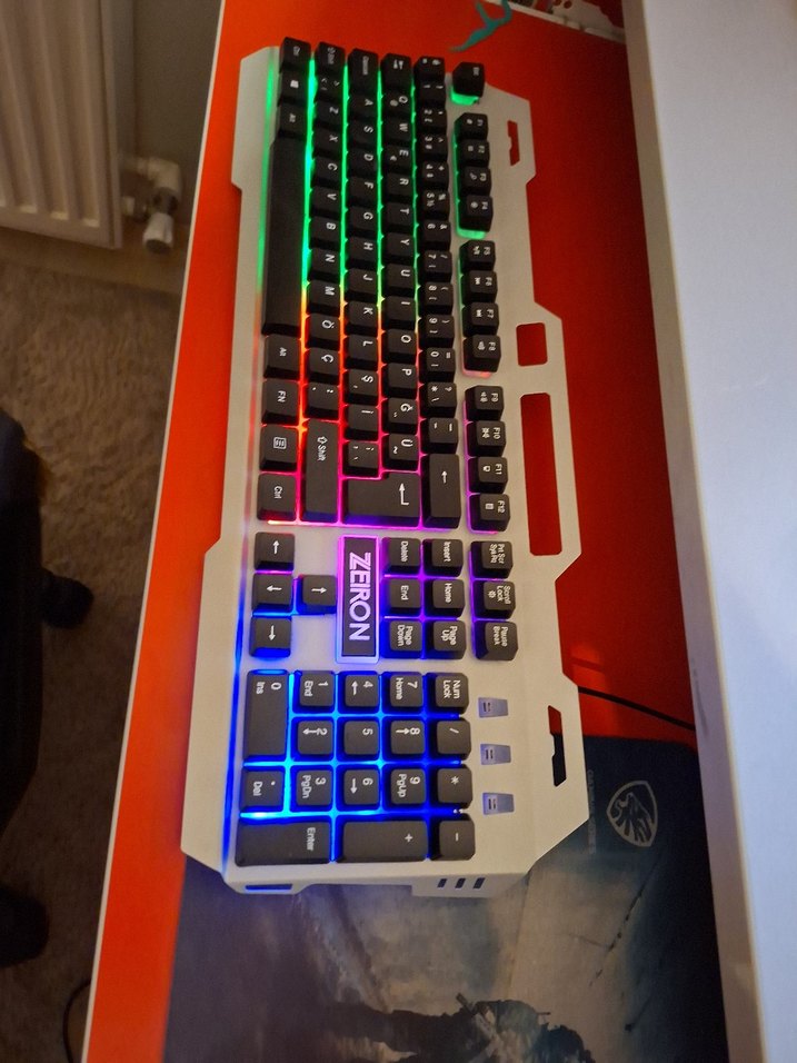 Renkli LED Işıklı Mekanik Klavye +mause + mauspad - Görsel 3