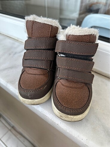 LC Waikiki Kışlık bot