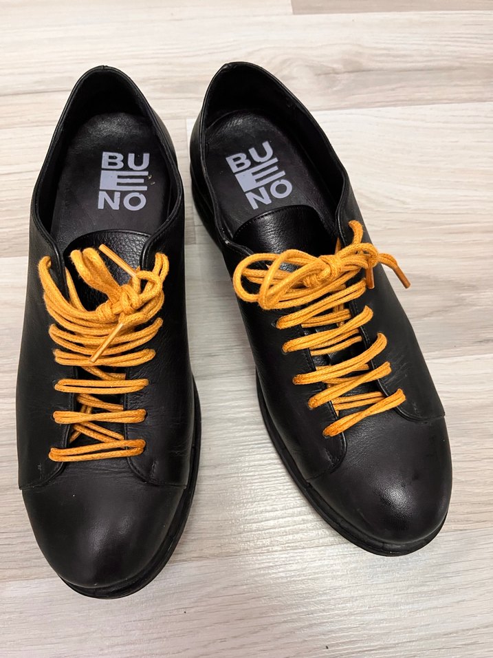 Siyah deri ayakkabı - Görsel 4