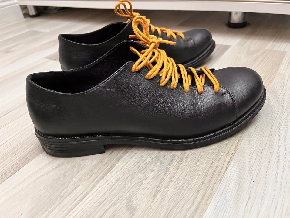 Siyah deri ayakkabı - Görsel 5