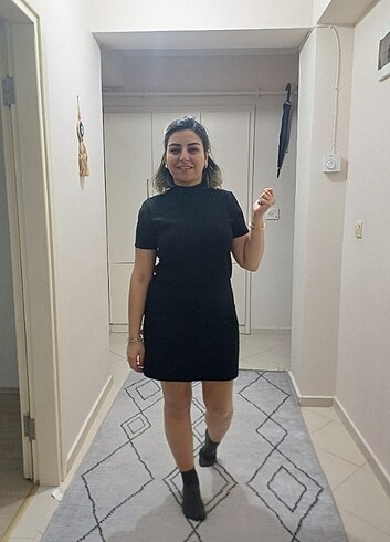 m Beden siyah Renk Elbise siyah
