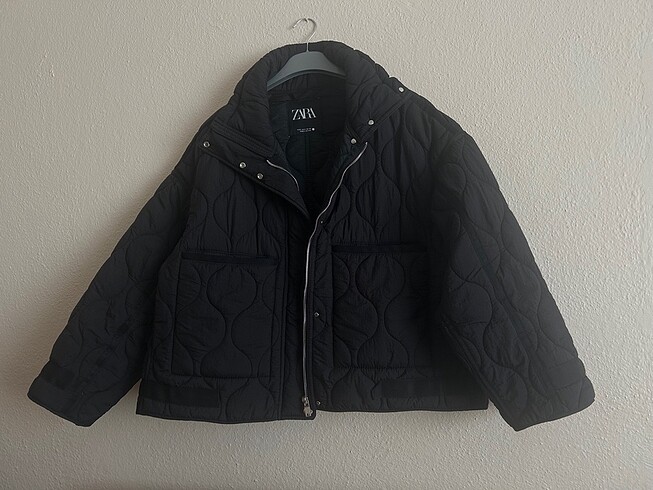 Zara mevsimlik mont