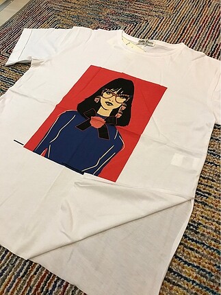 Zara Model Yırtmaçlı Uzun Tşort