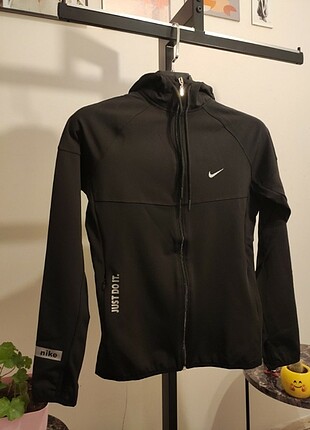 Nike Nike Dalgıç Likralı Kumaş Kapşonlu Üst #adidas #puma #nike #pull