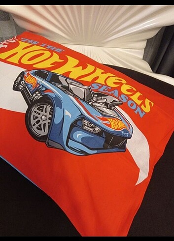 Taç Taç Hotwheels Tekli Yastık Kılıfı