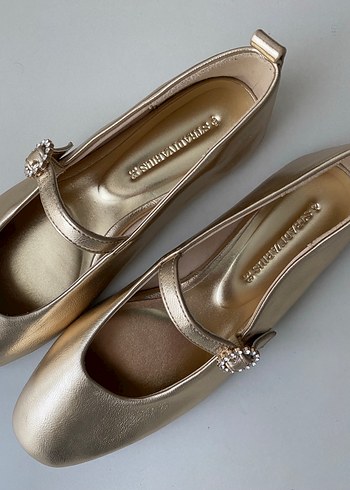 Kadın Altın Renkli Dolgu Topuklu Tokalı Babet - Görsel 3