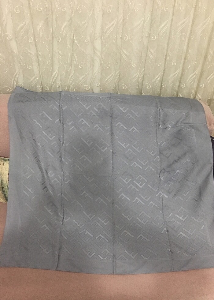 Jakarlı esarp - Görsel 2