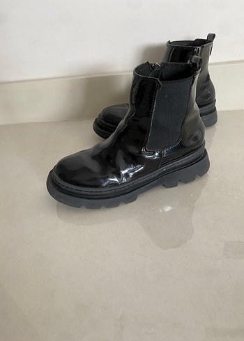Zara kız çocuk bot