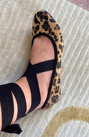LEOPARLI BABET