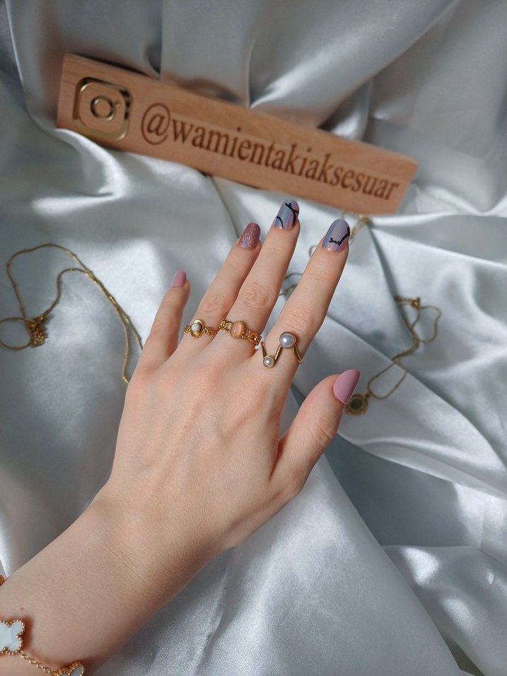 Çelik Ayarlamalı Vintage Pembe Taşlı Yüzük - Görsel 3