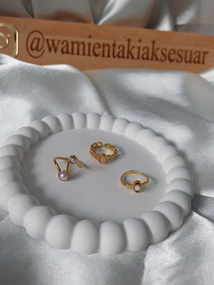 Çelik Ayarlamalı Vintage Beyaz Taşlı Yüzük - Görsel 4