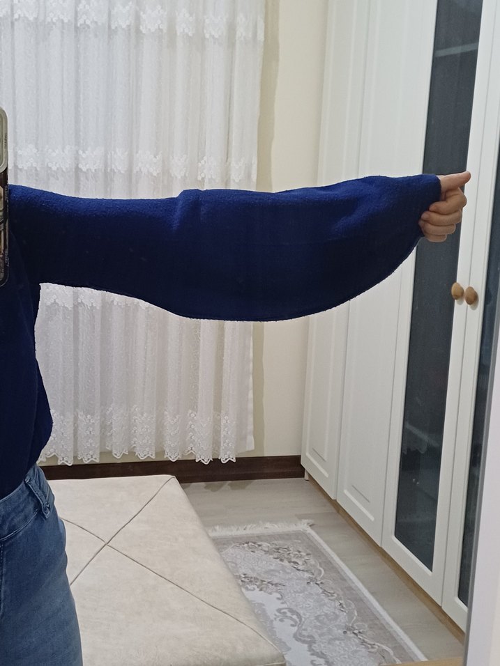 Kadın Lacivert Boğazlı Kazak - Görsel 3