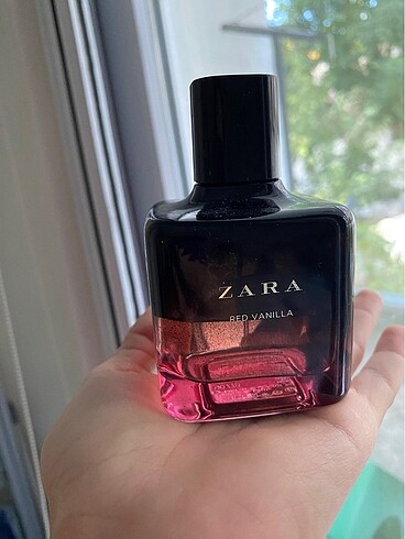 Zara red vanilla parfüm