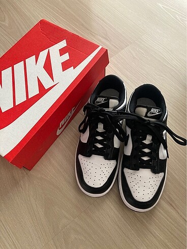 37,5 Beden Nike dunk low panda