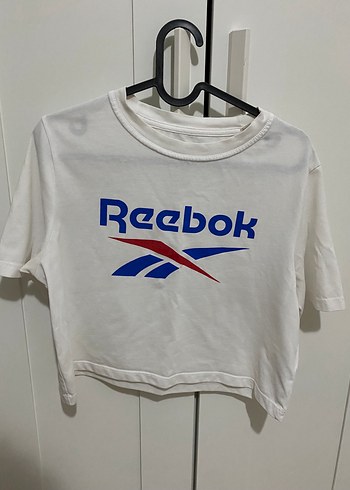 Reebok ürünü