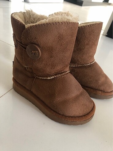 Taba rengi Ugg çocuk bot