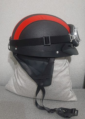Diger Retro Kırmızı Deri Motosiklet Kaskı - Görsel 4