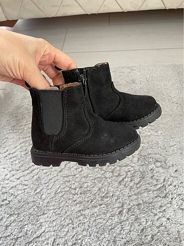 H&m bebek bot