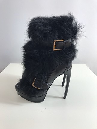 Tasarımcı Tüylü Bootie 