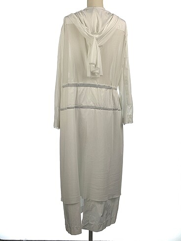 l Beden Diğer Trenchcoat %70 İndirimli.