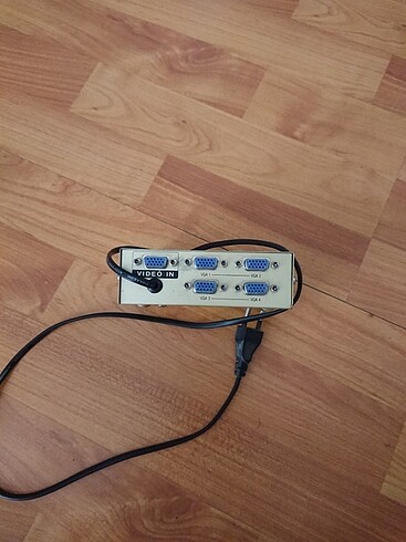 Hadron Vga çoklayıcı 4 port sıfır