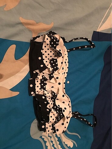 Penti bikini üstü 40 katlı