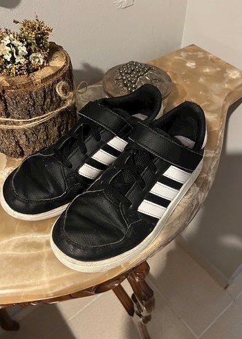 Adidas Siyah Beyaz Adidas Spor Ayakkabı