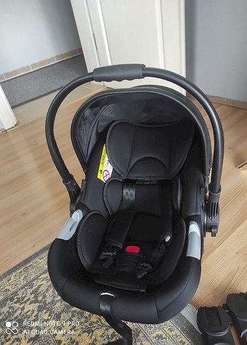 Prego Siyah Bebek Oto Koltugu