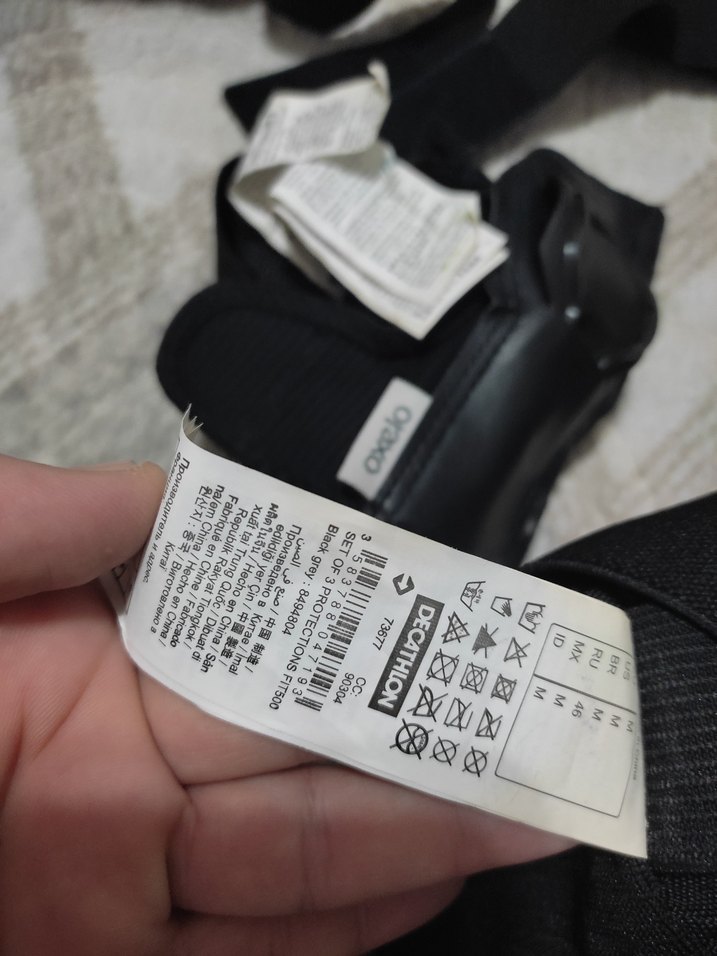 Siyah Desenli Motosiklet Dizlikleri Velcro - Görsel 2