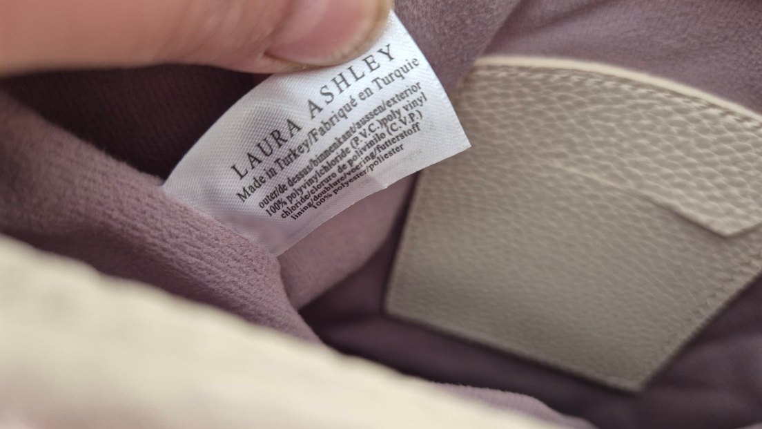 Bej Deri Püsküllü Kadın Çanta - Görsel 2