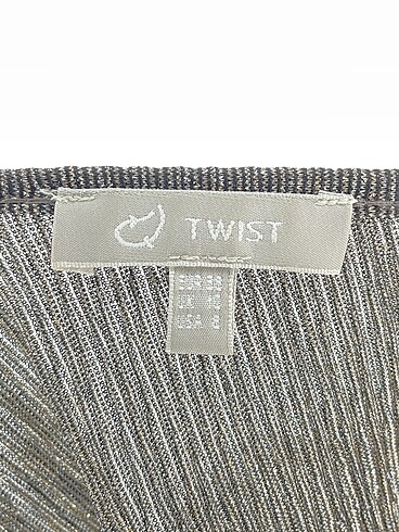 38 Beden çeşitli Renk Twist Bluz %70 İndirimli.