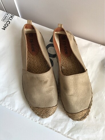 Divarese Espadril